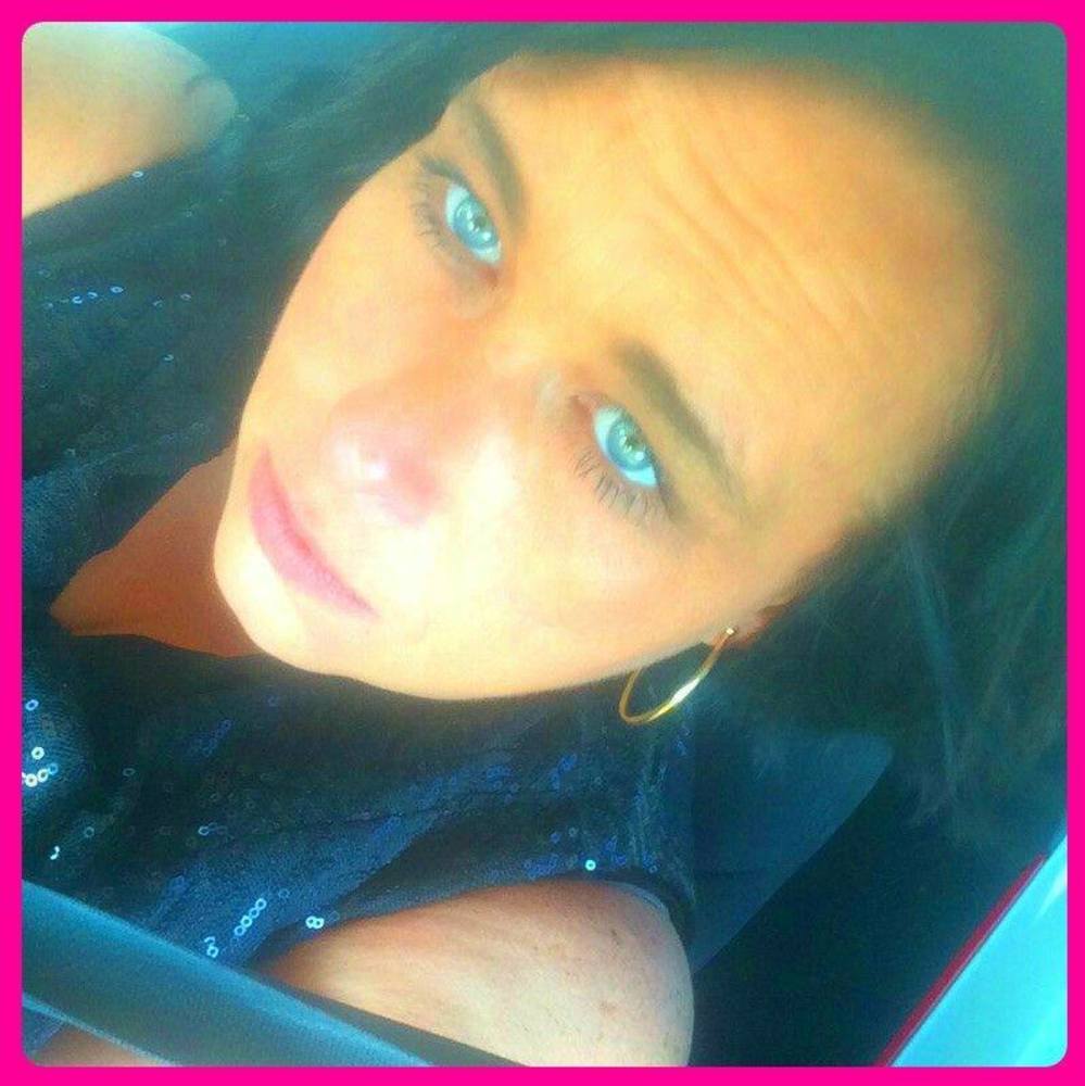 Meet your Posher, Quinley